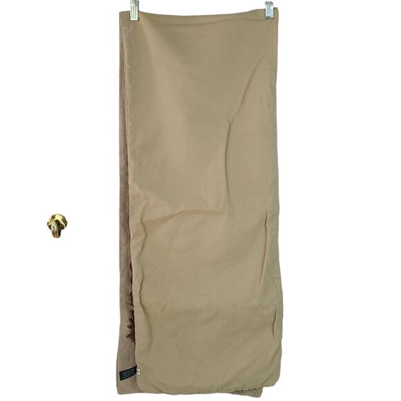 Nicole Miller beaded sequined linen look fall table runner 13.5 x 68 - Picture 6 of 10